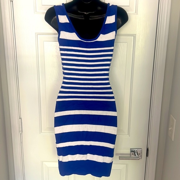 💙⚡️GUESS Stretch Dress XS Tampa Bay Lightning - Picture 4 of 5